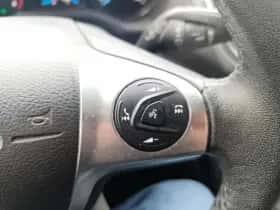 Ford Kuga thumbnail 22