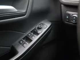 Ford Kuga thumbnail 23