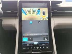 Ford Explorer thumbnail 23