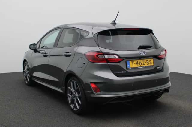 Ford Fiesta (2023) thumbnail 2