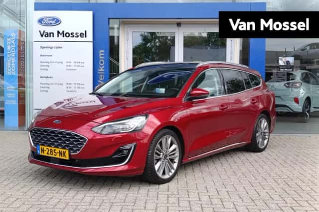 Ford Focus (2019) thumbnail 1