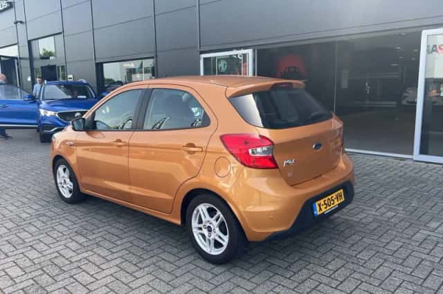 Ford Ka (2018) thumbnail 3