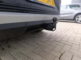 Ford Explorer thumbnail 10