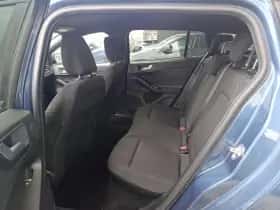 Ford Focus thumbnail 11