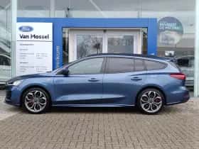 Ford Focus thumbnail 4