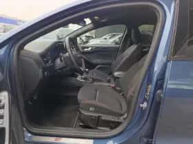 Ford Focus thumbnail 10