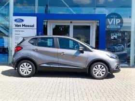Renault Captur thumbnail 3