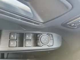 Ford Kuga thumbnail 22