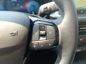 Ford Kuga thumbnail 27