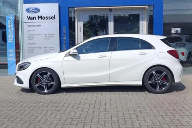 Mercedes-Benz A-Klasse (2017) thumbnail 4