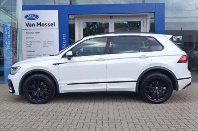 Volkswagen Tiguan (2016) thumbnail 6