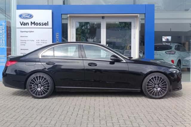 Mercedes-Benz C-Klasse (2022) thumbnail 3