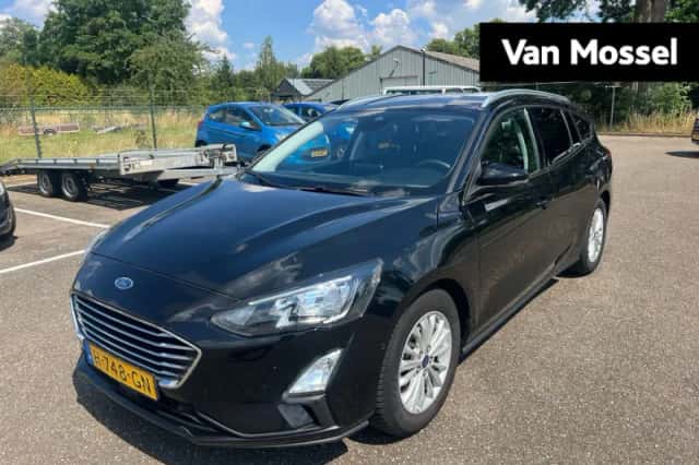 Ford Focus (2020) thumbnail 1
