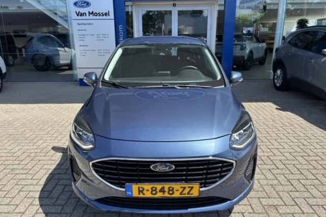 Ford Fiesta (2023) thumbnail 2
