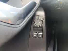 Ford Fiesta thumbnail 11