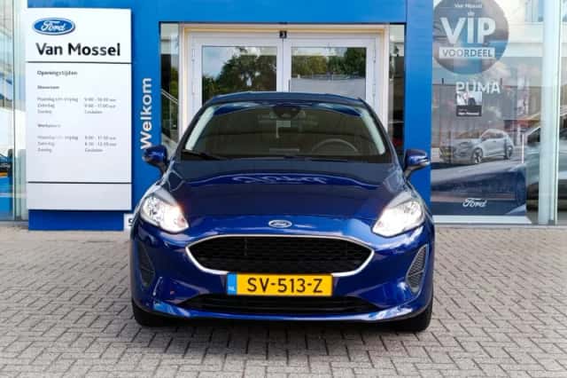 Ford Fiesta (2018) thumbnail 3