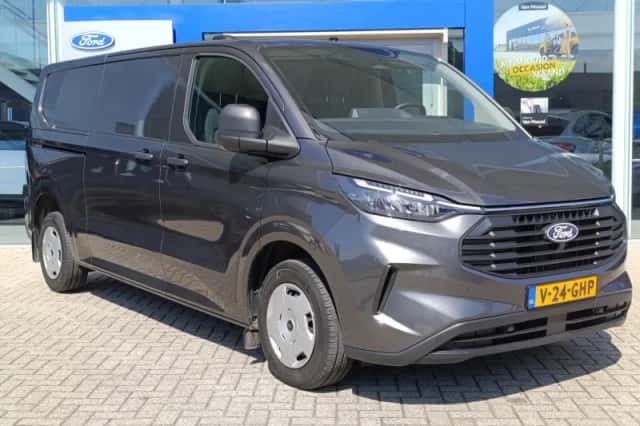 Ford Transit Custom (2024) thumbnail 3
