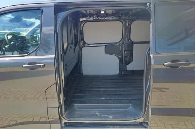 Ford Transit Custom (2024) thumbnail 5