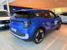 Ford Explorer thumbnail 4