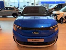 Ford Explorer thumbnail 6