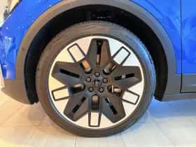Ford Explorer thumbnail 7