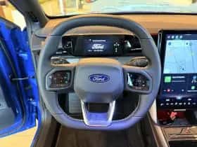 Ford Explorer thumbnail 9