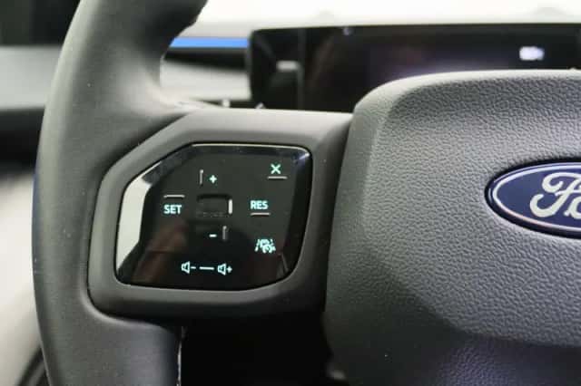 Ford Explorer (2025) thumbnail 21