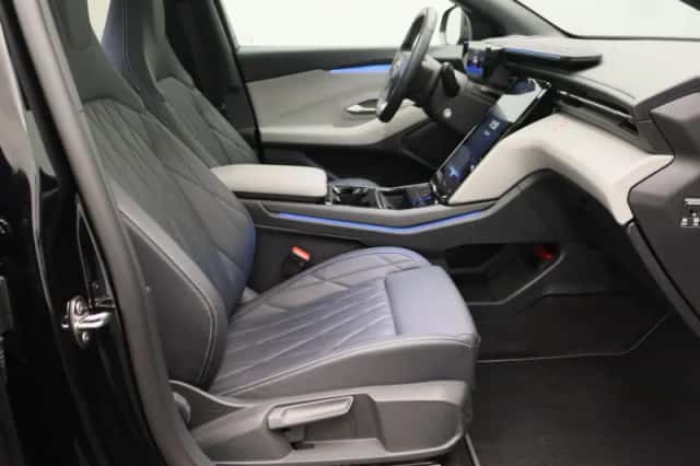 Ford Explorer (2025) thumbnail 26