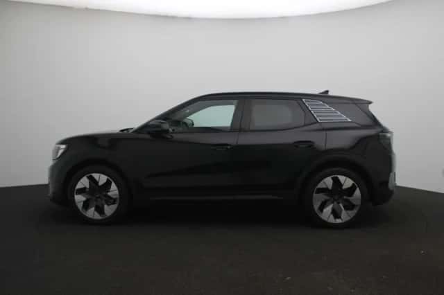 Ford Explorer (2025) thumbnail 4