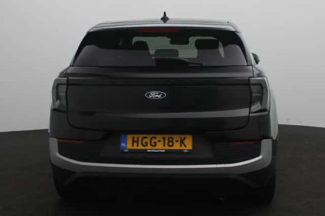 Ford Explorer (2025) thumbnail 5