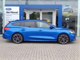 Ford Focus thumbnail 2