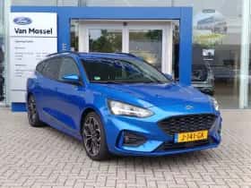 Ford Focus thumbnail 3