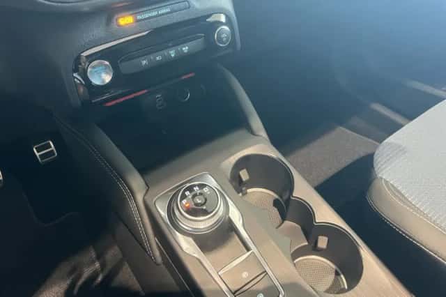 Ford Kuga (2026) thumbnail 23