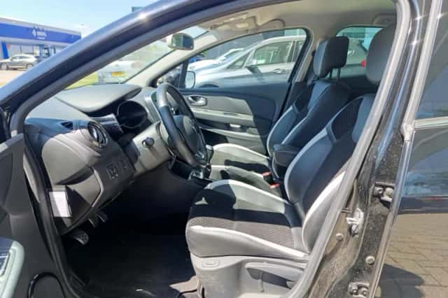 Renault Clio (2019) thumbnail 15