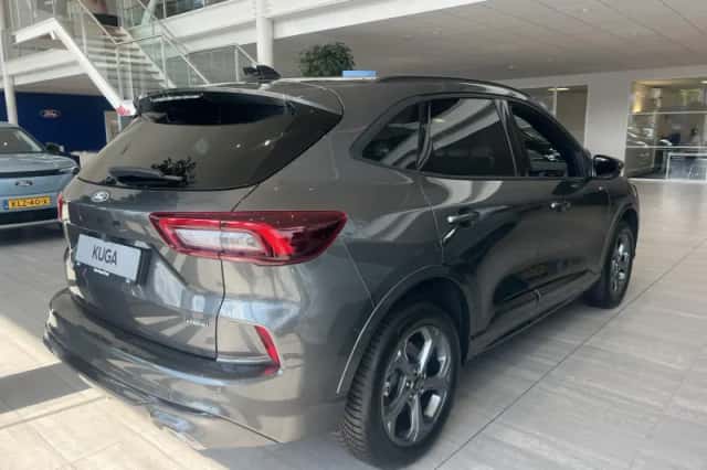 Ford Kuga (2026) thumbnail 4