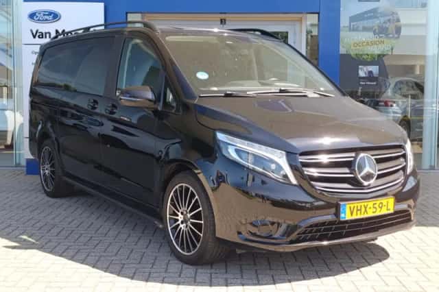 Mercedes-Benz Vito (2021) thumbnail 2
