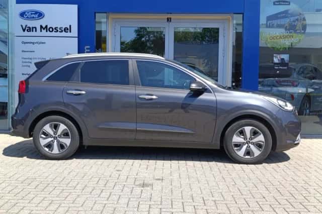 Kia Niro (2019) thumbnail 4