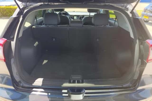 Kia Niro (2019) thumbnail 8