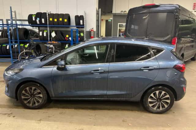 Ford Fiesta (2023) thumbnail 2