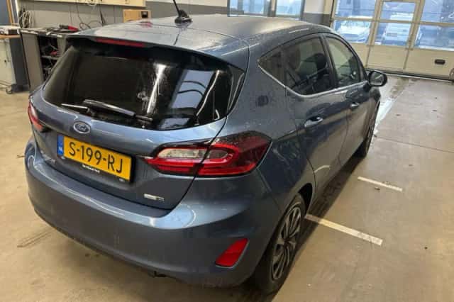 Ford Fiesta (2023) thumbnail 5