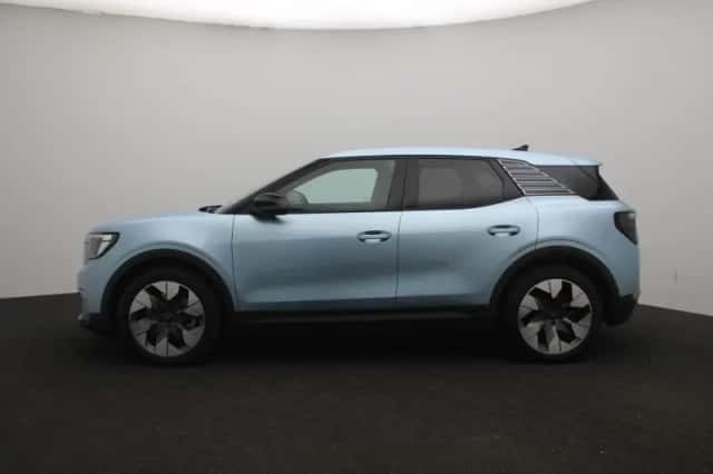 Ford Explorer (2025) thumbnail 4