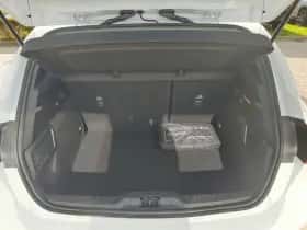 Ford Focus thumbnail 12