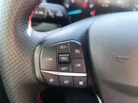 Ford Focus thumbnail 18
