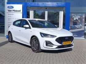 Ford Focus thumbnail 5