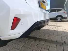 Ford Focus thumbnail 8