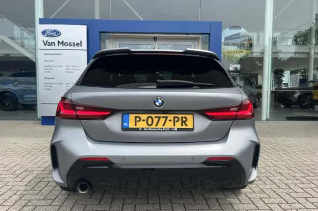 BMW 1-Serie (2022) thumbnail 4