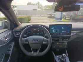 Ford Focus thumbnail 26