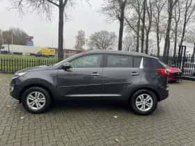 Kia Sportage thumbnail 3