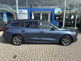 Ford Focus thumbnail 7