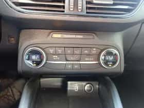 Ford Focus thumbnail 26